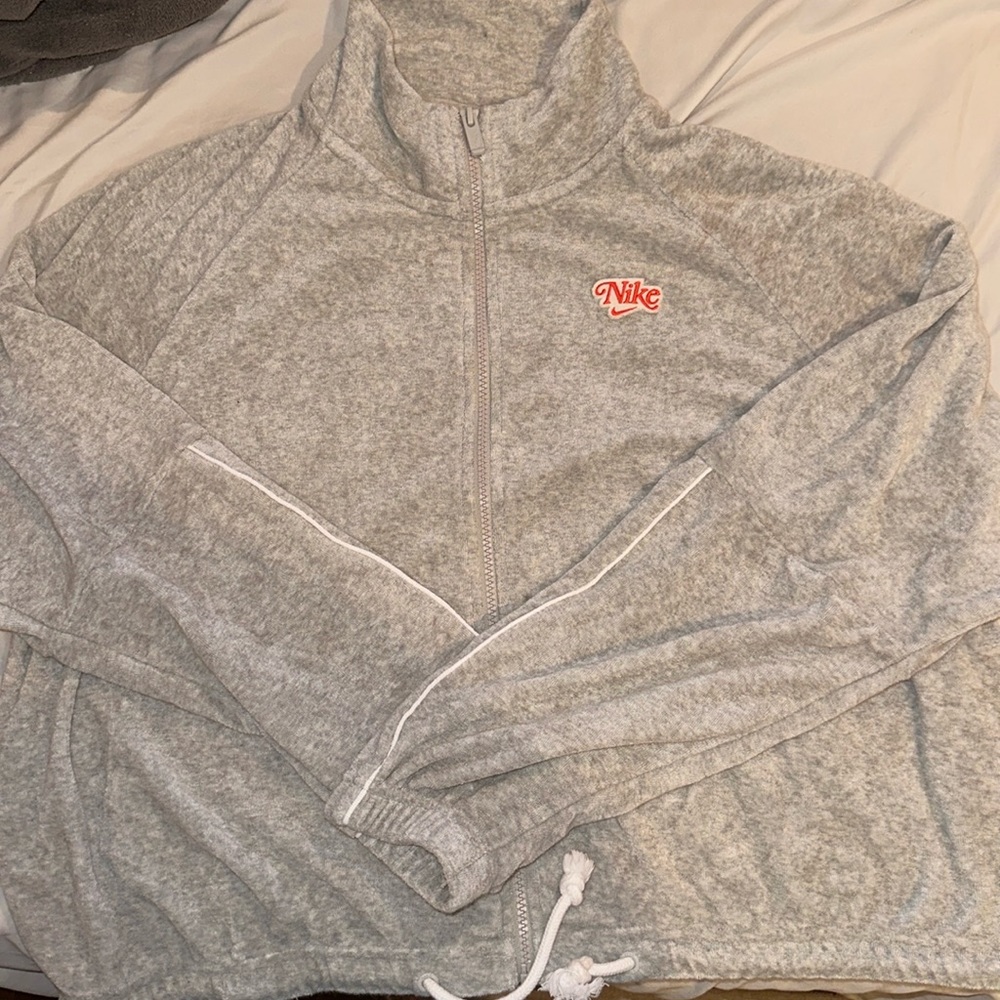 Mike Cropped Zip-Up Sweatshirt